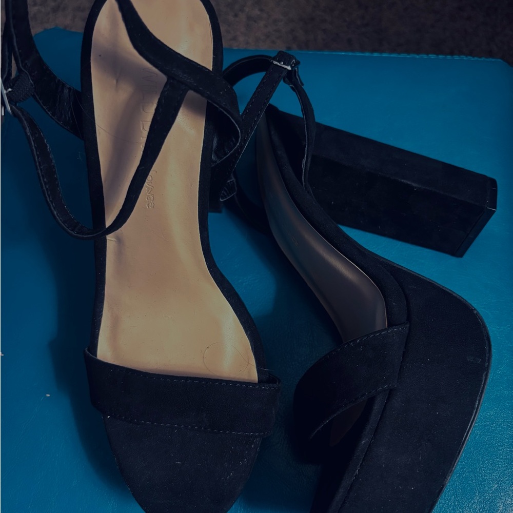 Elegant Black Women's Sandals